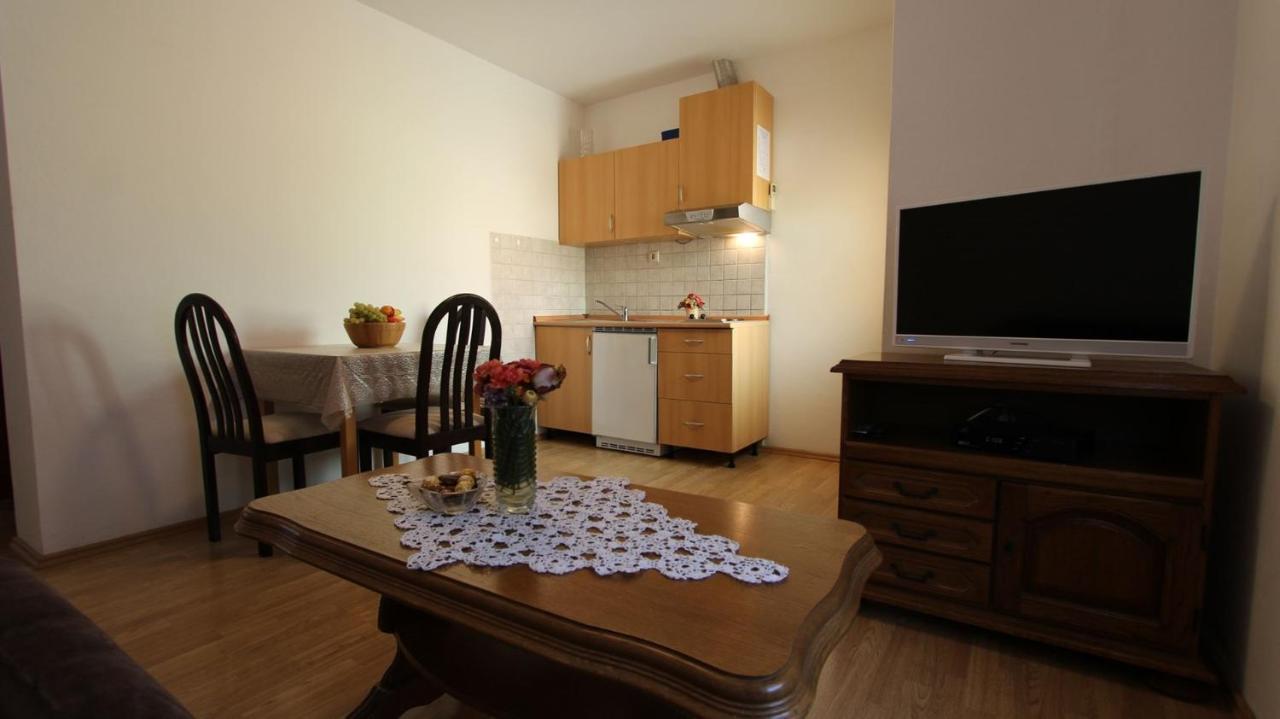 Apartments Grzetic Malinska Zewnętrze zdjęcie