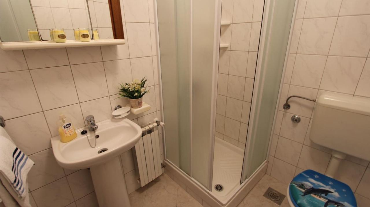 Apartments Grzetic Malinska Zewnętrze zdjęcie